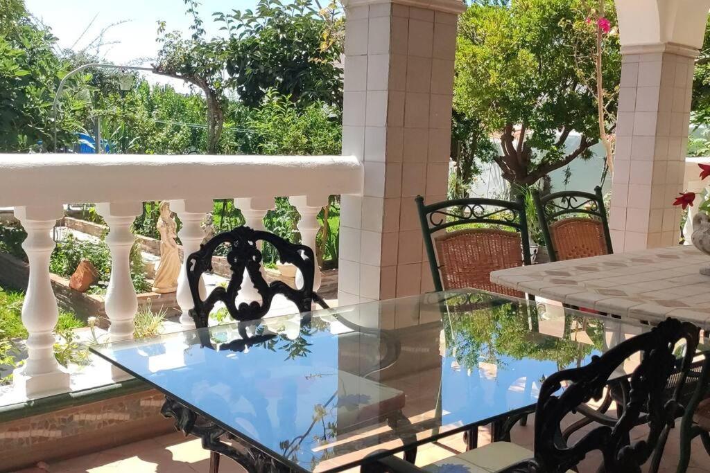 Aguilas Villa